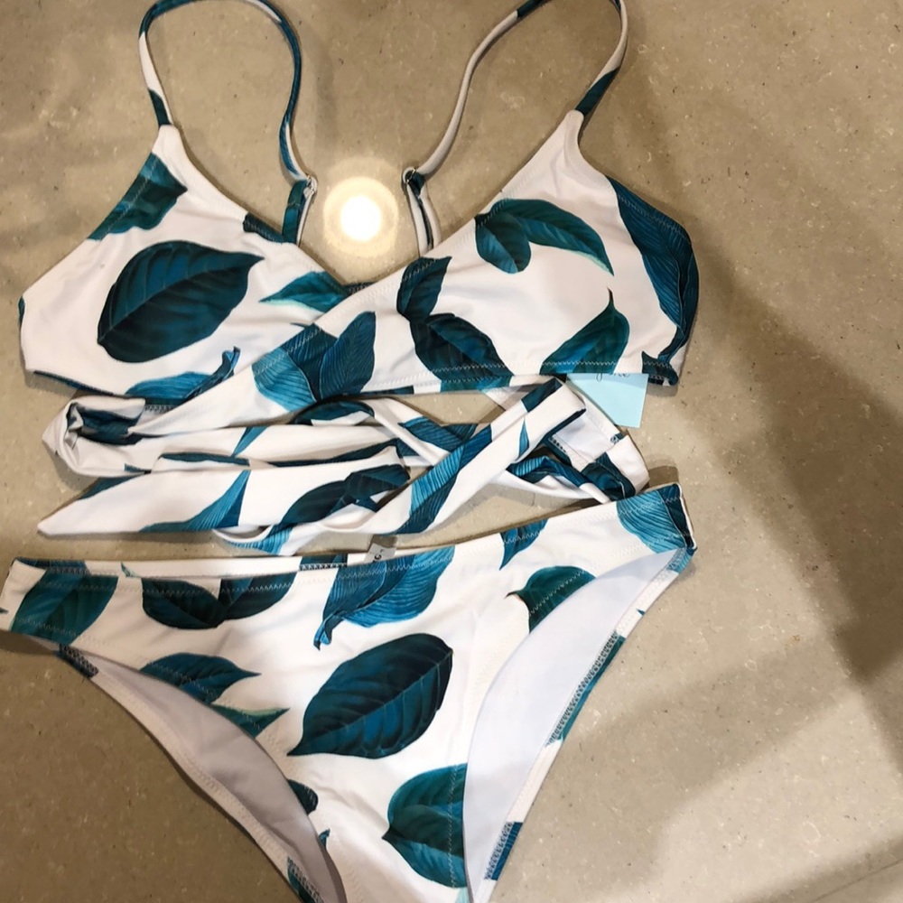 Cupshe Bikini, Large